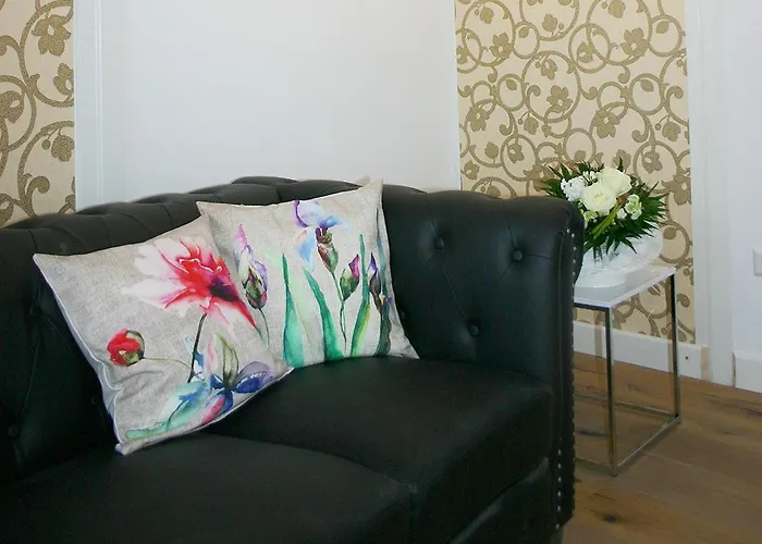 Koenigstrasse アパート